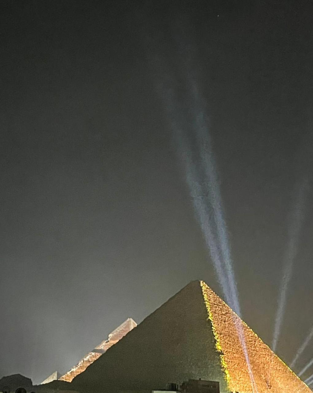 Sami Holiday Inn - Pyramids View Rooftop Al Kawm al Akhdar 外观 照片